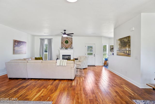 21260 NW Oak Tree Road, Clarksville, FL 32430