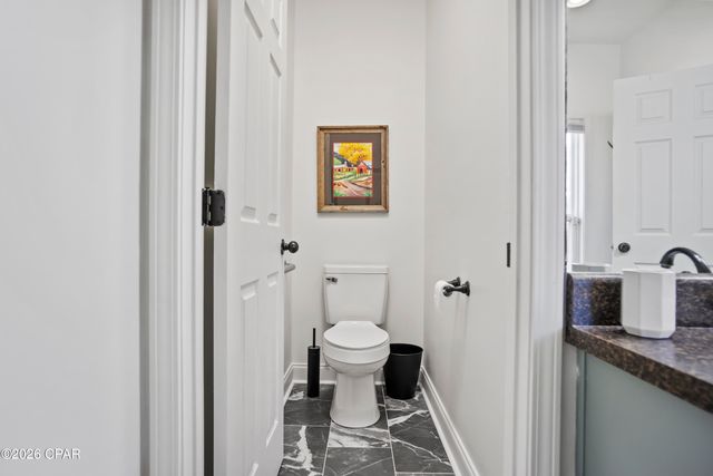 21260 NW Oak Tree Road, Clarksville, FL 32430