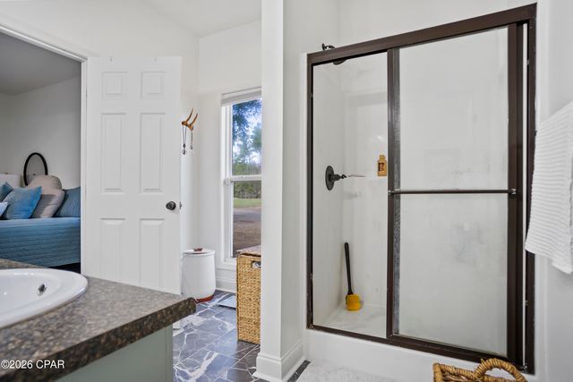 21260 NW Oak Tree Road, Clarksville, FL 32430