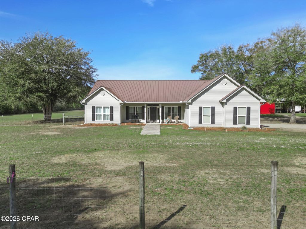 21260 NW Oak Tree Road, Clarksville, FL 32430
