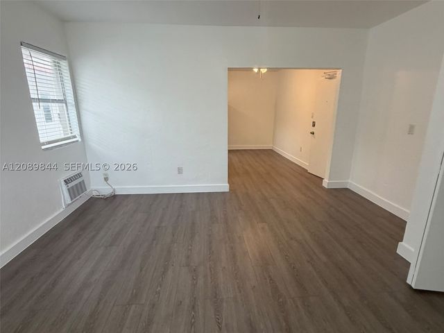 8010 Abbott Ave 5, Miami Beach, FL 33141