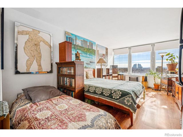 789 N Clarkson Street, Denver, CO 80218