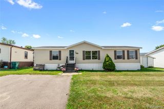 8346 Whitehorn Lane, Fenton, MI 48430