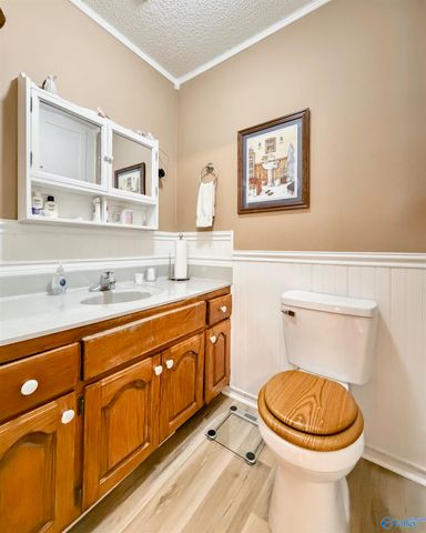 27420 Thach Road, Athens, AL 35613