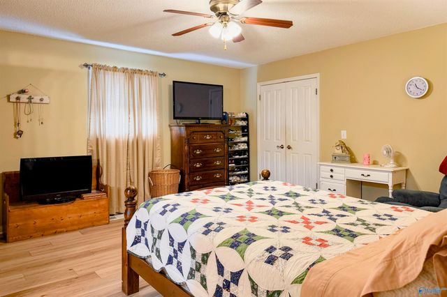 27420 Thach Road, Athens, AL 35613