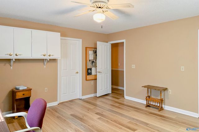 27420 Thach Road, Athens, AL 35613