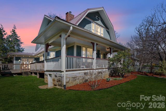 26 E Chestnut Street, Asheville, NC 28801