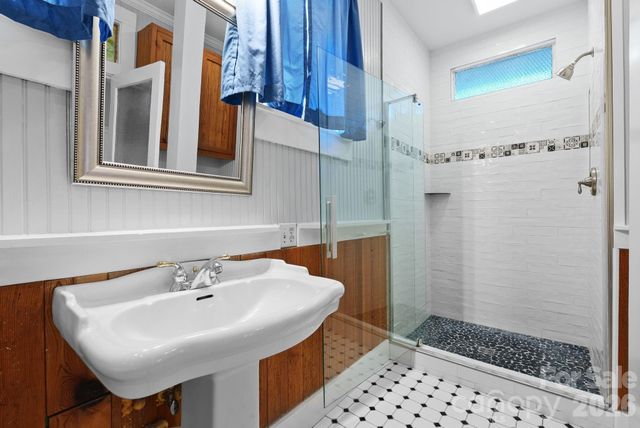 26 E Chestnut Street, Asheville, NC 28801