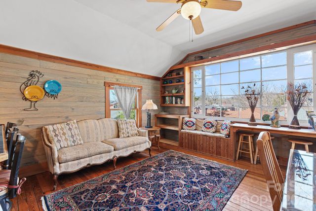 26 E Chestnut Street, Asheville, NC 28801