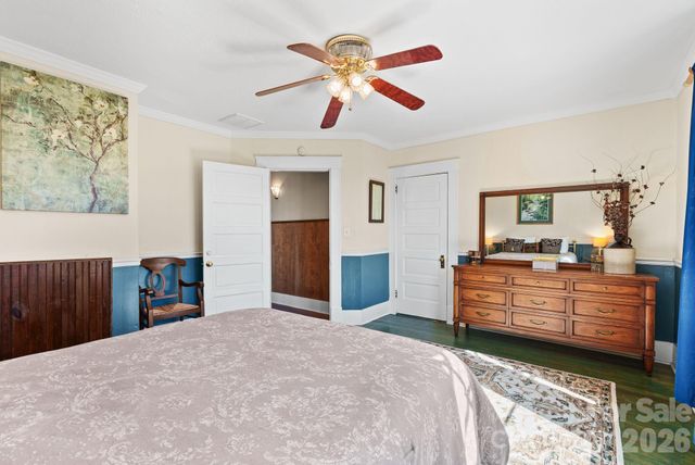 26 E Chestnut Street, Asheville, NC 28801