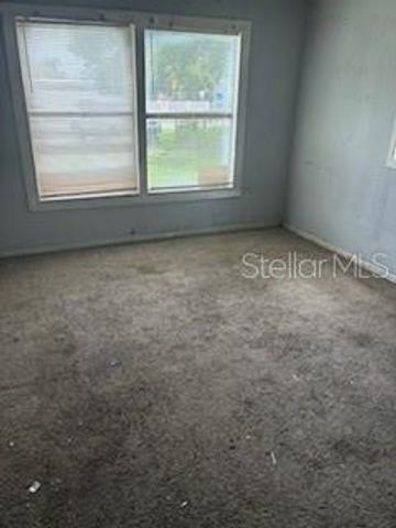 2901 E YUKON STREET, Tampa, FL 33604
