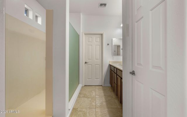 10232 E TALAMEER Avenue, Mesa, AZ 85212