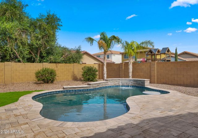 10232 E TALAMEER Avenue, Mesa, AZ 85212