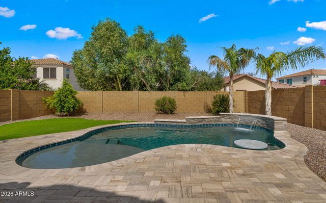 10232 E TALAMEER Avenue, Mesa, AZ 85212