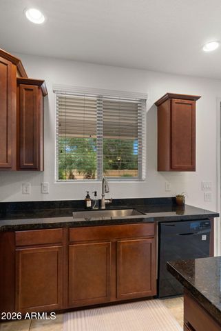 10232 E TALAMEER Avenue, Mesa, AZ 85212