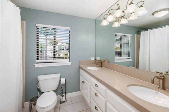 2645 Highland Drive, Carlsbad, CA 92008