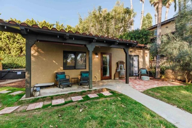 2645 Highland Drive, Carlsbad, CA 92008