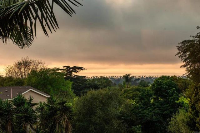 2645 Highland Drive, Carlsbad, CA 92008