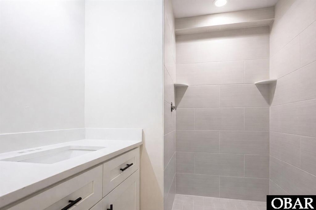 Image 11 of property listing at 518 Whooping Crane Court Lot 27, Corolla, NC 27927