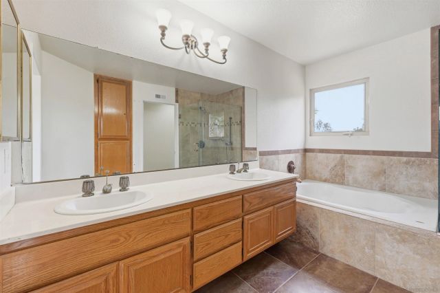 4596 Coronado Drive, Oceanside, CA 92057