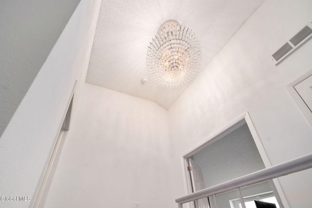 13 Raleigh Drive, Halfmoon, NY 12065