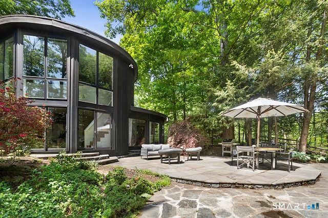 195 Steep Hill Road, Weston, CT 06883
