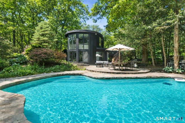 195 Steep Hill Road, Weston, CT 06883
