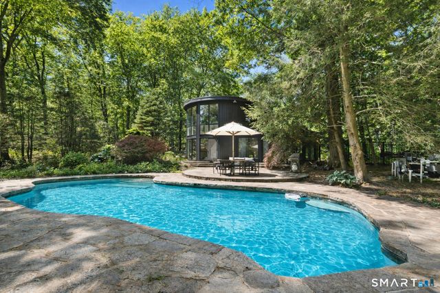 195 Steep Hill Road, Weston, CT 06883