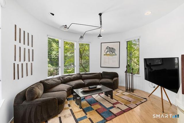 195 Steep Hill Road, Weston, CT 06883