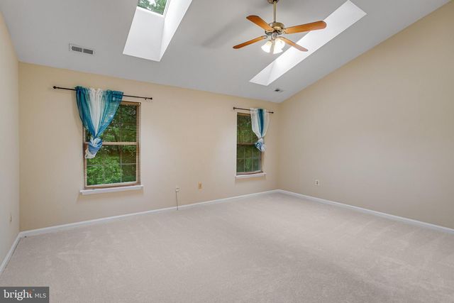 40 CATHERINE LN, Stafford, VA 22554