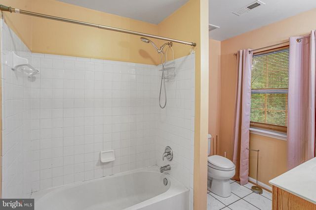 40 CATHERINE LN, Stafford, VA 22554