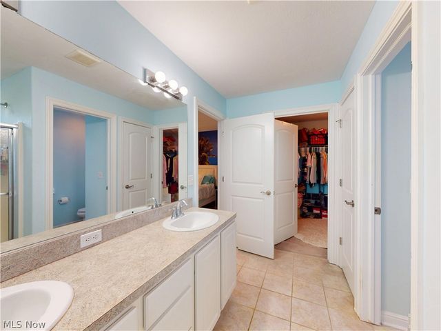 5133 W 7th Street, Brooklyn Heights, OH 44131