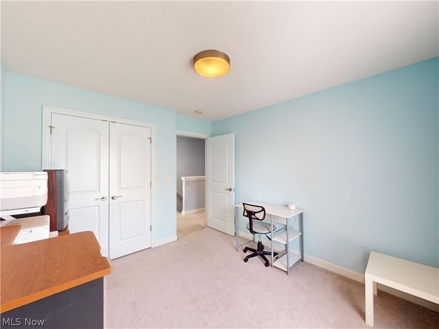 5133 W 7th Street, Brooklyn Heights, OH 44131
