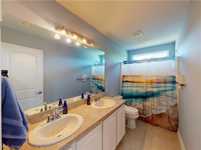 5133 W 7th Street, Brooklyn Heights, OH 44131