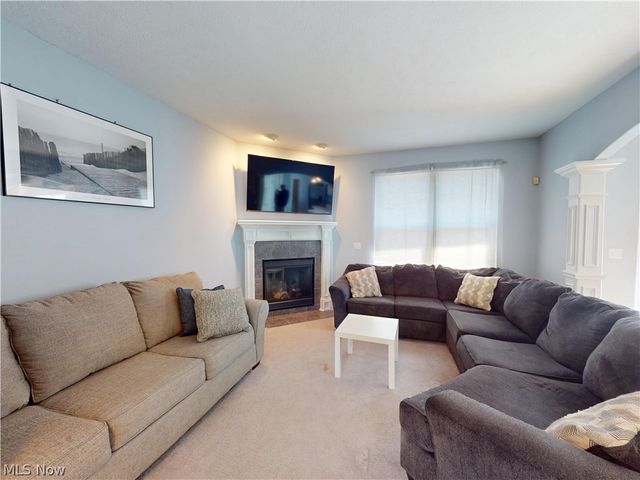 5133 W 7th Street, Brooklyn Heights, OH 44131