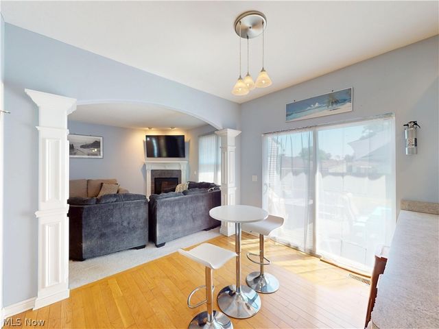 5133 W 7th Street, Brooklyn Heights, OH 44131