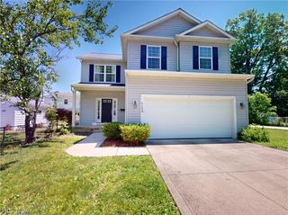 5133 W 7th Street, Brooklyn Heights, OH 44131