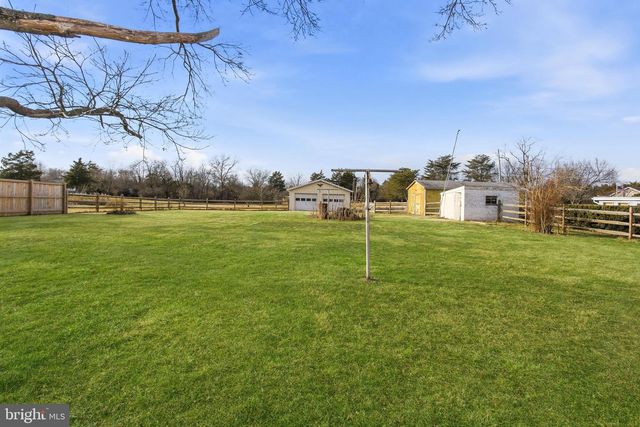 30 LOCUST ST, Gettysburg, PA 17325