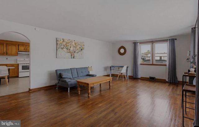 30 LOCUST ST, Gettysburg, PA 17325