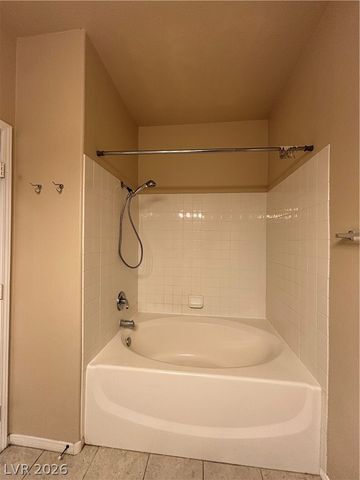 3805 Juno Beach Street 204, Las Vegas, NV 89129