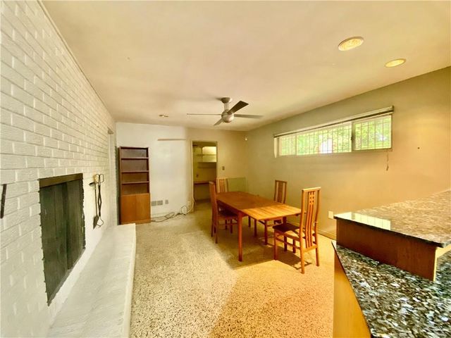 2700 The Fontainebleau SW, Atlanta, GA 30331