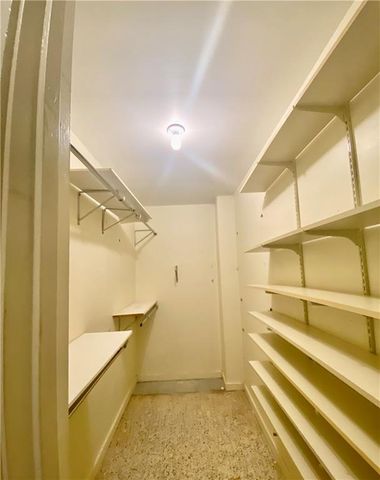 2700 The Fontainebleau SW, Atlanta, GA 30331