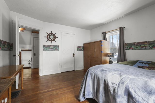 594 N 21st Street, Newark, OH 43055