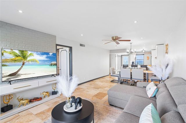 1401 N Riverside Dr 1406, Pompano Beach, FL 33062