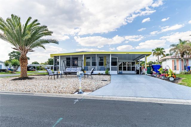 1004 TODD WAY, Tavares, FL 32778