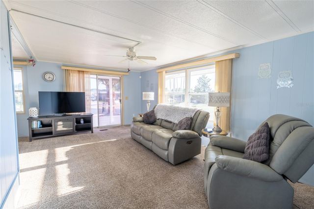 1004 TODD WAY, Tavares, FL 32778