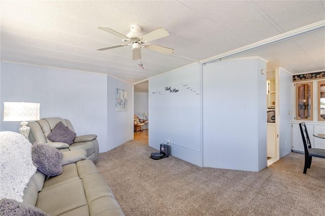 1004 TODD WAY, Tavares, FL 32778