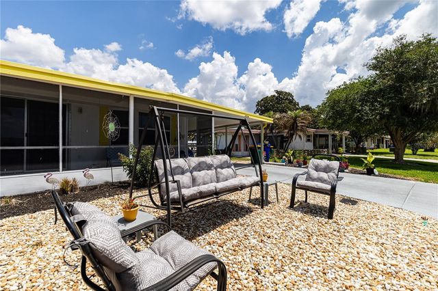 1004 TODD WAY, Tavares, FL 32778