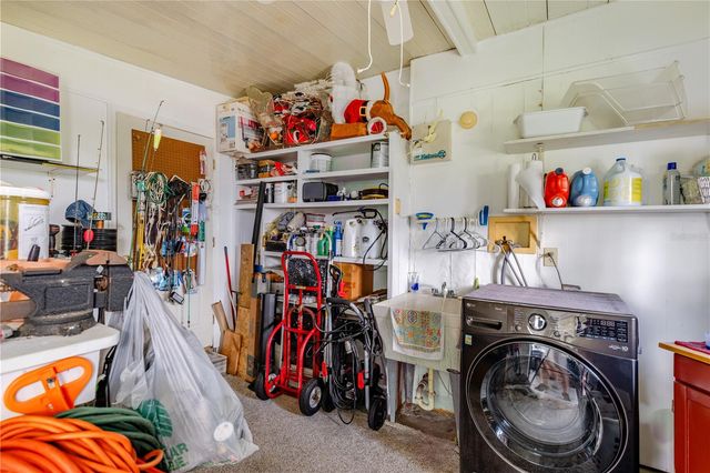 1004 TODD WAY, Tavares, FL 32778
