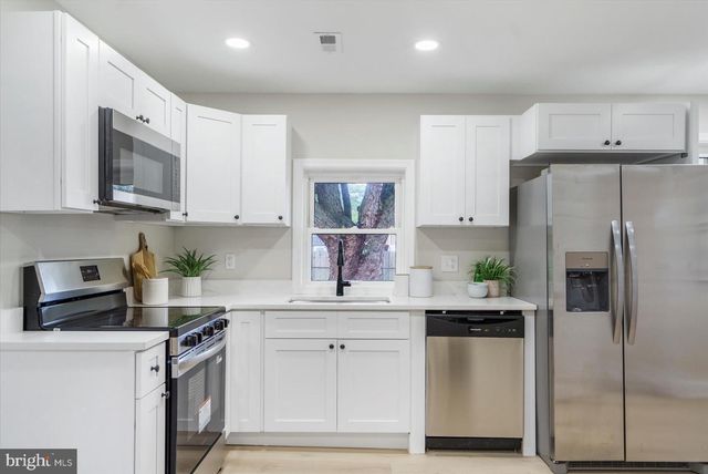 5912 HELFRICH RD, Baltimore, MD 21225